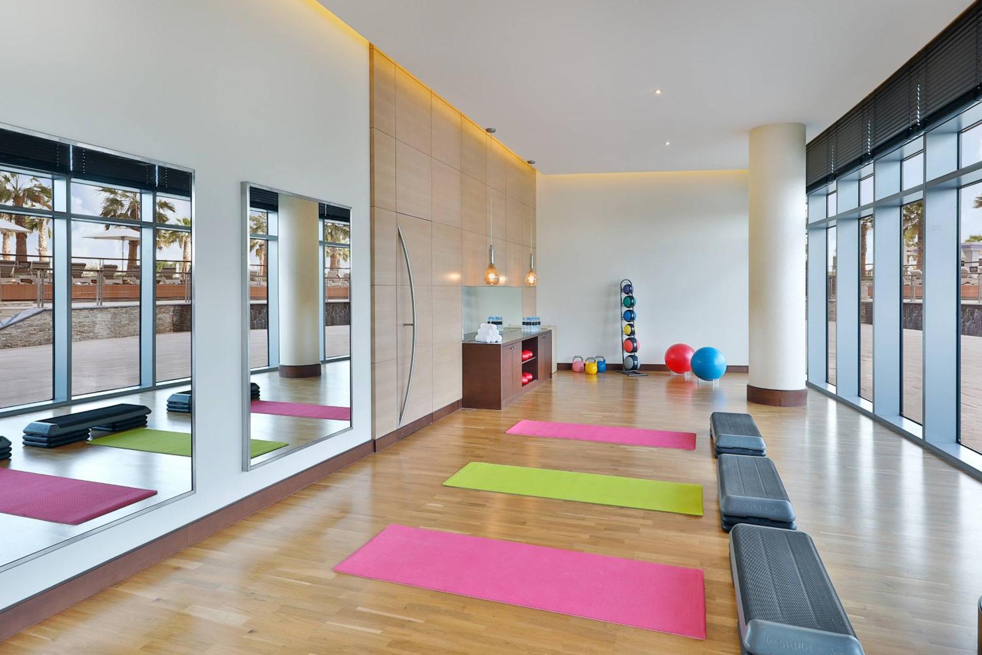 Marriott Hotel Al Forsan, אבו דאבי מראה חיצוני תמונה The Yoga Studio
